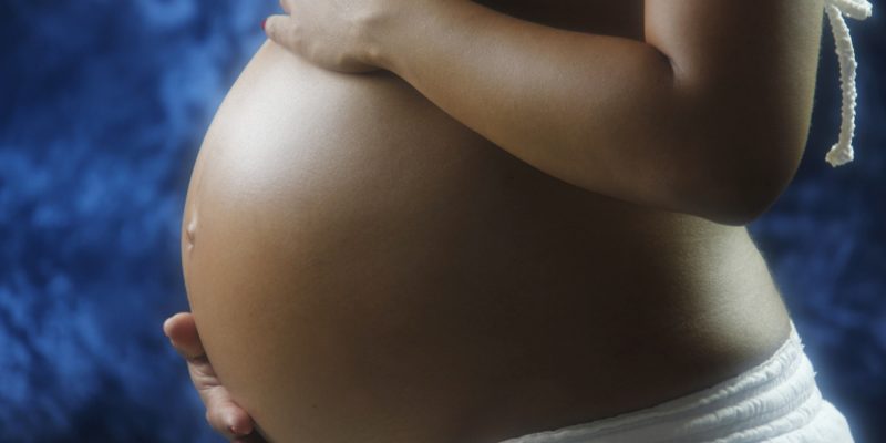 Pourquoi faire de l’aquagym quand on est enceinte ?